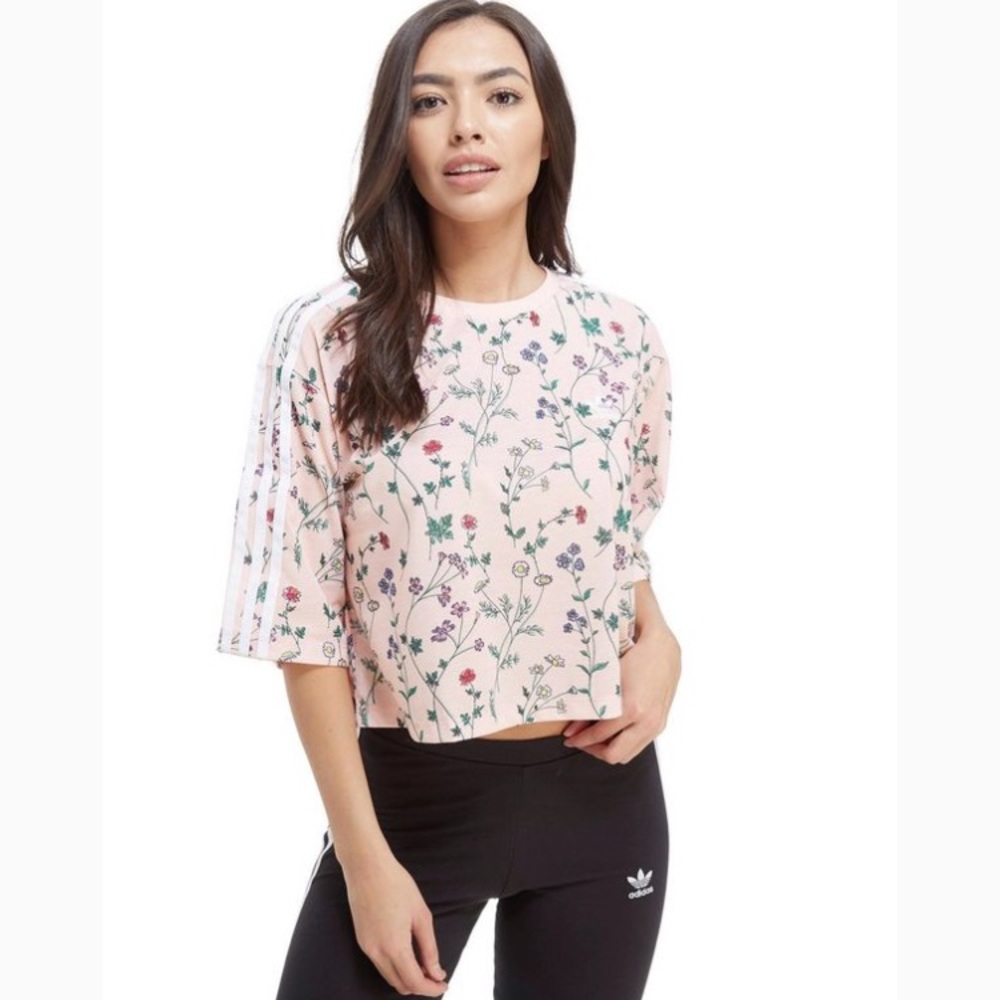 SOLD Adidas blush floral printed crop top - Picture 6 of 7